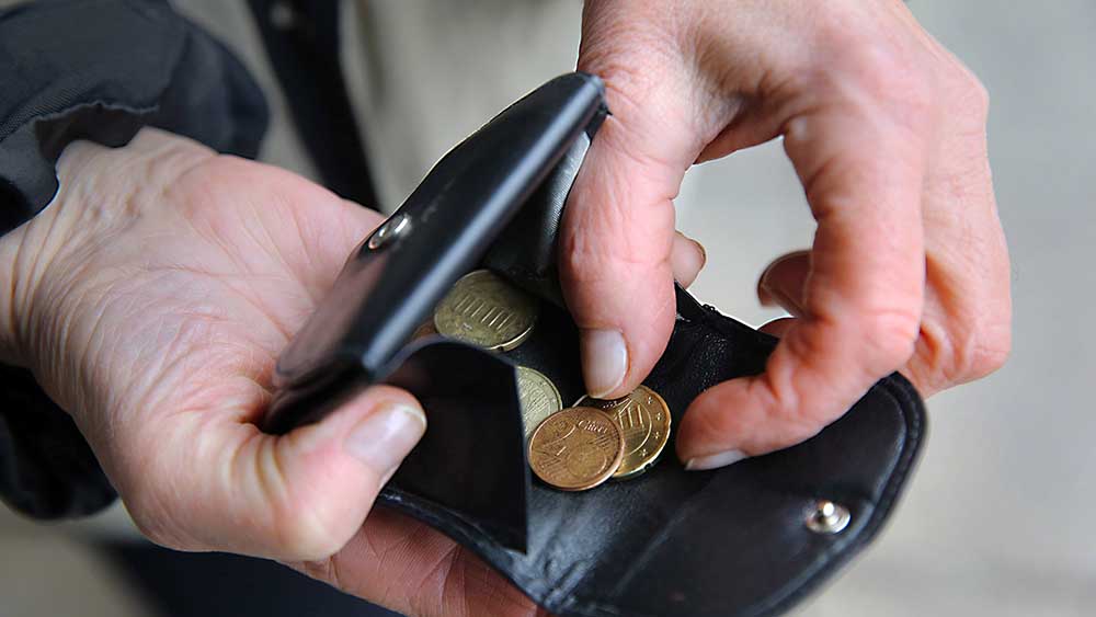 Manche Menschen haben nur ein paar Cent in der Tasche