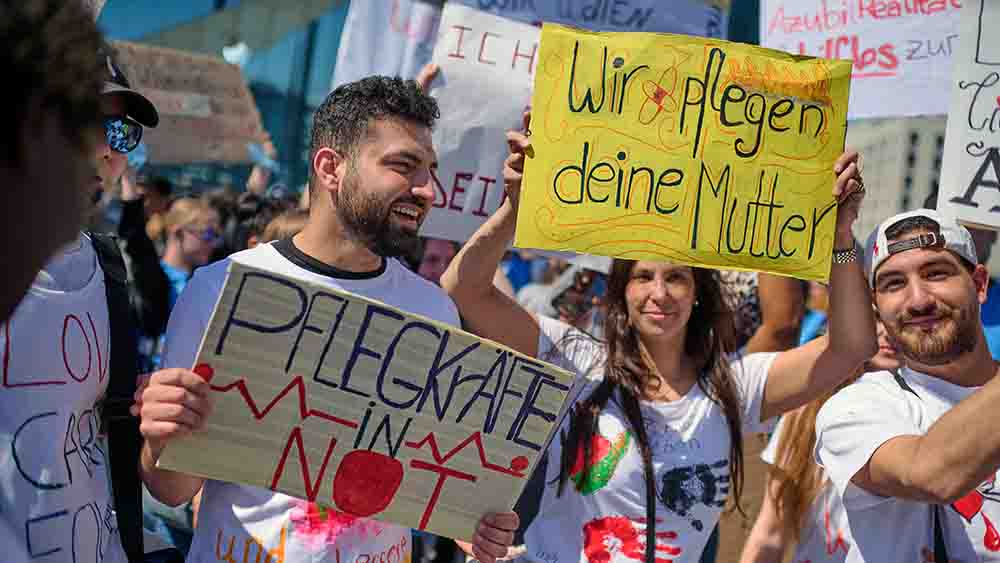 In Berlin demonstrierten zahlreich Pflegekräfte