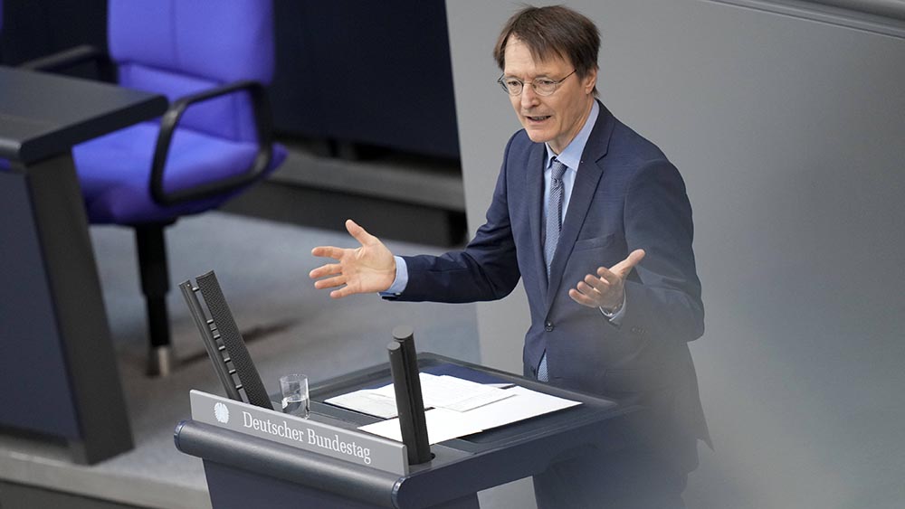 Gesundheitsminister Karl Lauterbach hat die Reform im Bundestag verteidigt