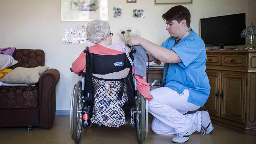 Im Bereich der Pflege herrscht Fachkräftemangel