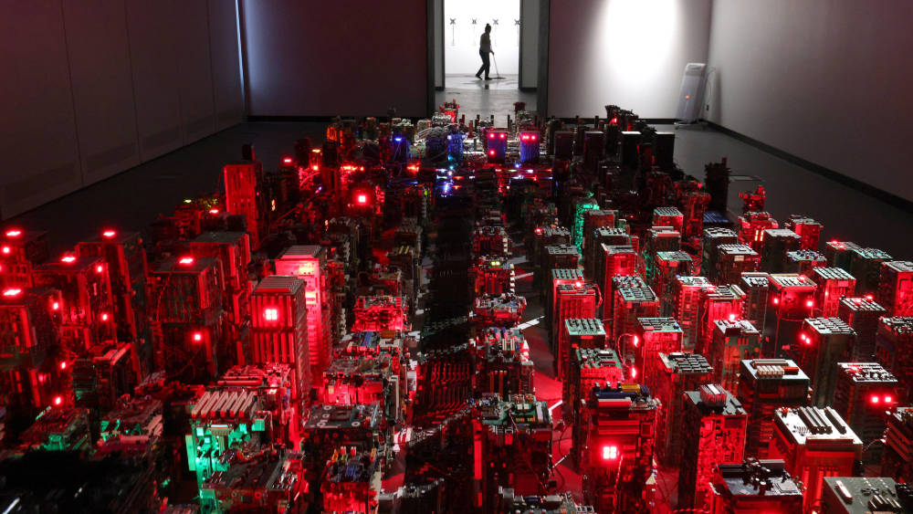 Die Installation „The Nemesis Machine“ des britischen Künstlers Stanza