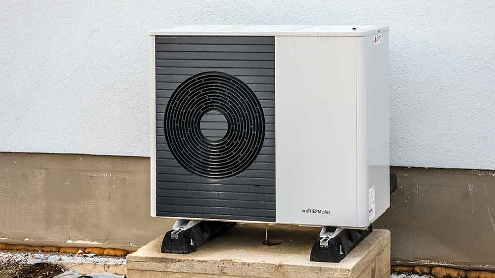 “Check Your Homeowners Insurance: Heat Pumps May Not Be Automatically Covered, Warns Consumer Center”