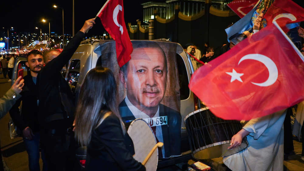 Laut Caner Aver haben bei der Stichwahl um das Präsidentenamt  50,7 Prozent der in Deutschland lebenden Türken ihre Stimme abgegeben