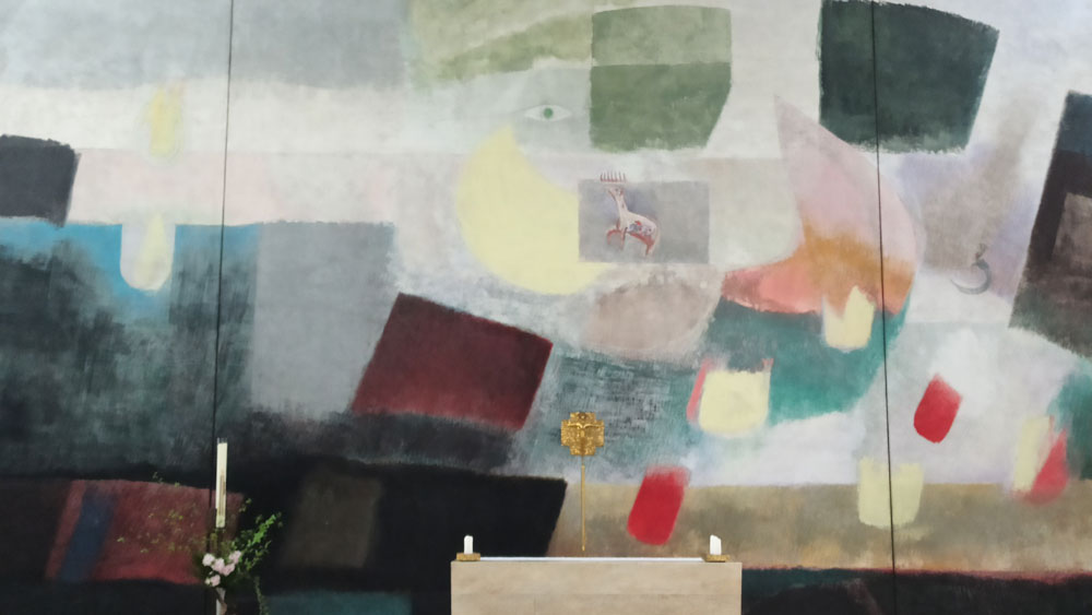 Das Altarbild hat Georg Meistermann geschaffen