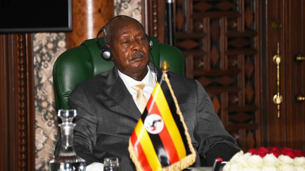 Ugandas Präsident Yoweri Kaguta Museveni bei einem Besuch in Algerien (März 2023)