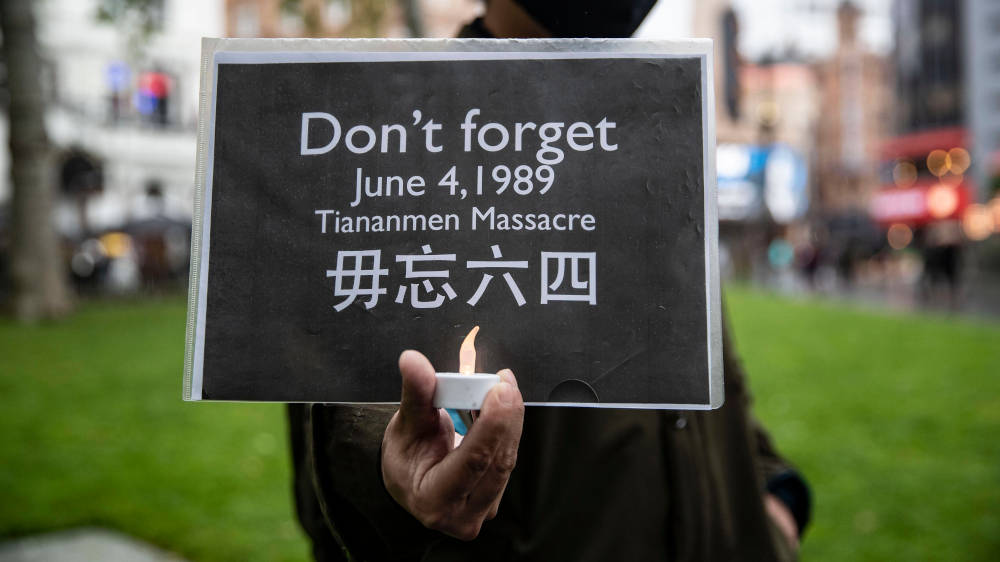 Mahnwache für die Opfer des Tiananmen-Massakers in Peking vor der chinesischen Botschaft.