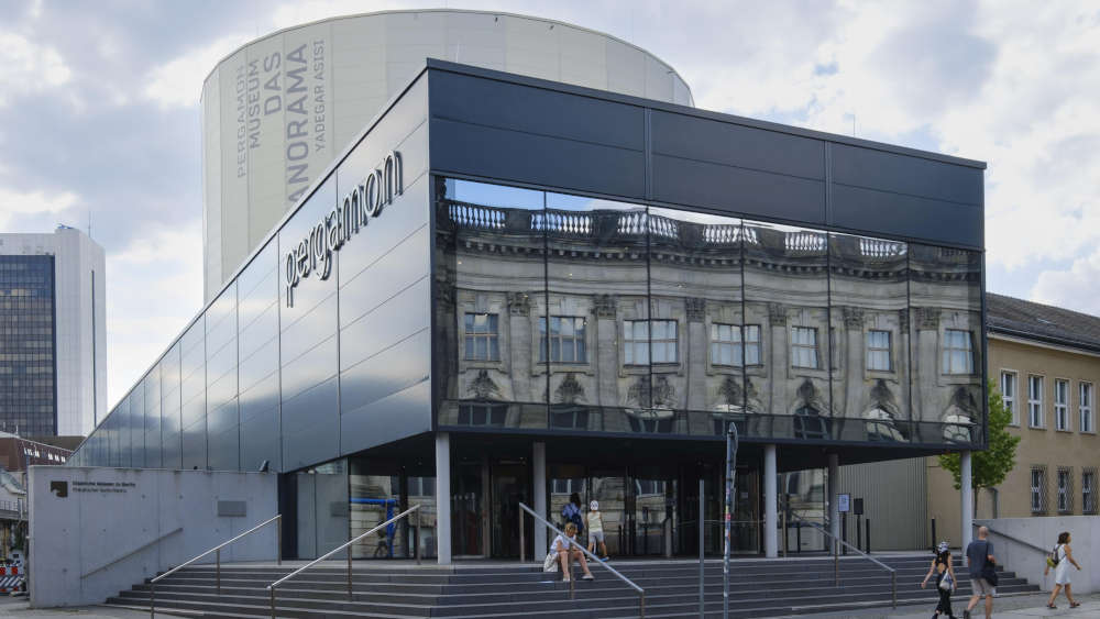 Das Pergamon Museum auf der Museumsinsel in Berlin