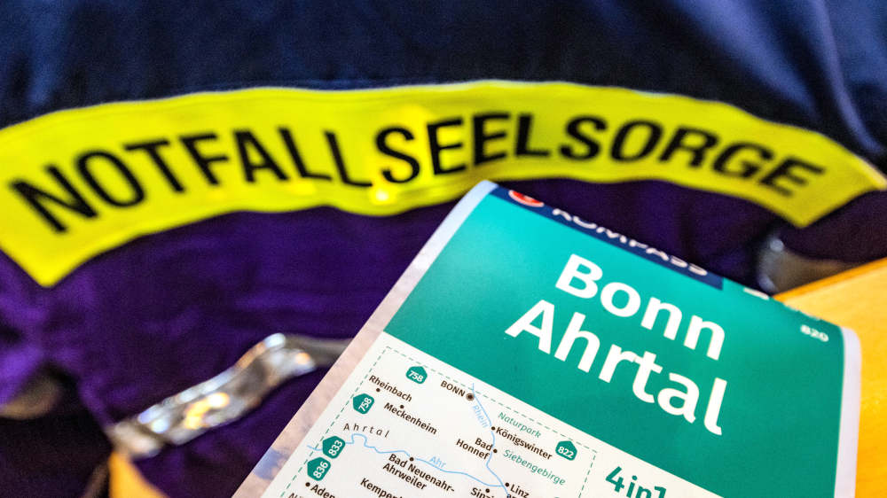 Ehrenamtliche Mitarbeiter waren bei der Hochwasserkatastrophe im Einsatz