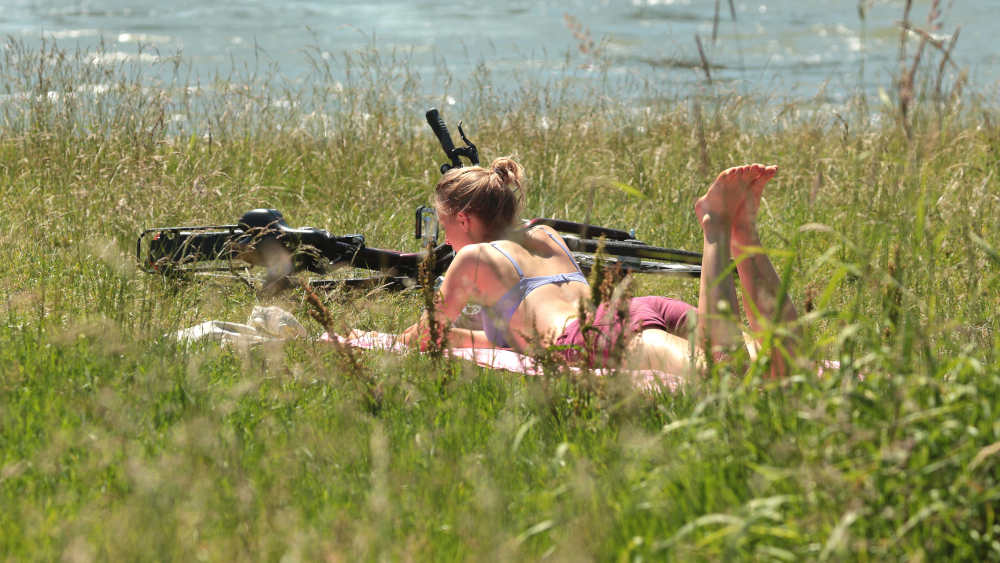 Deutsche Krebshilfe fordert strengere Regeln und mehr Prävention gegen Hautkrebs