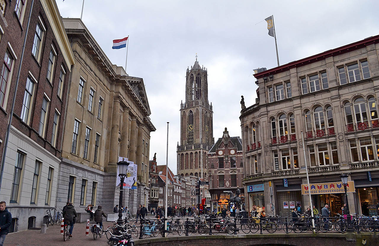 Image - Wo der Dom ein Loch hat