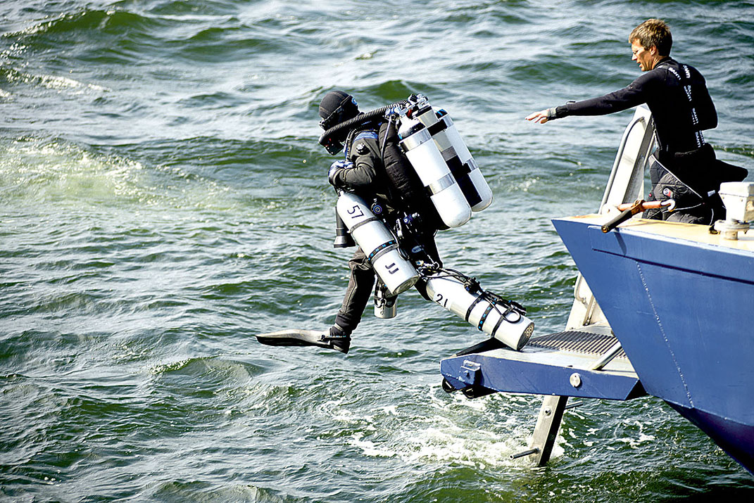 Image - Das Jahrhundertwrack