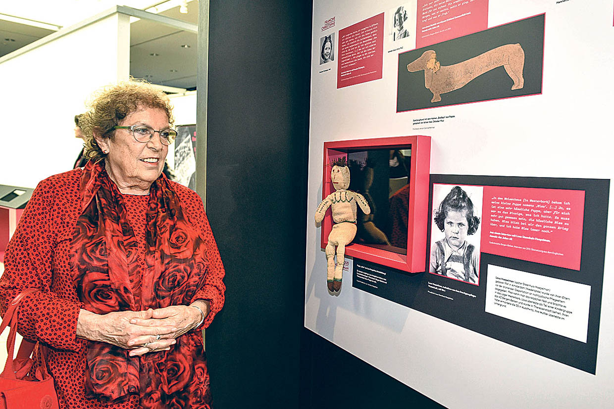 Image - Ins Lager. Ohne Eltern. Sie war erst drei