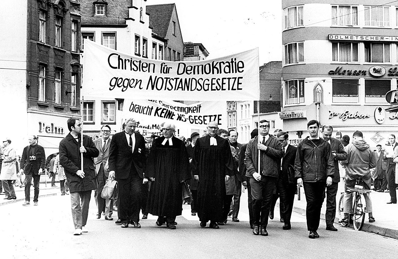 Image - Friede – Gerechtigkeit – Würde