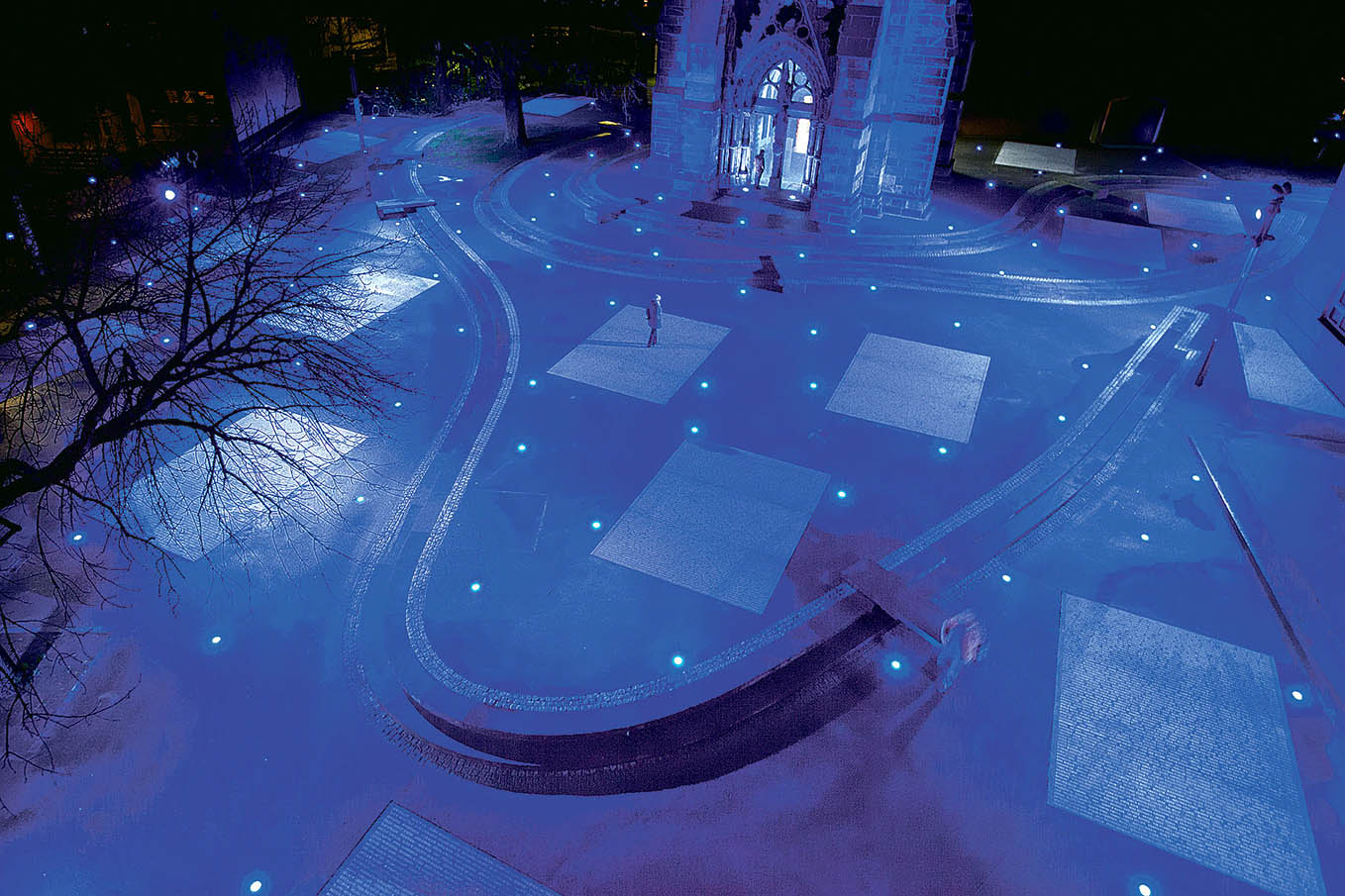 14 726 Namen auf dem Platz des Europäischen Versprechens Evangelische