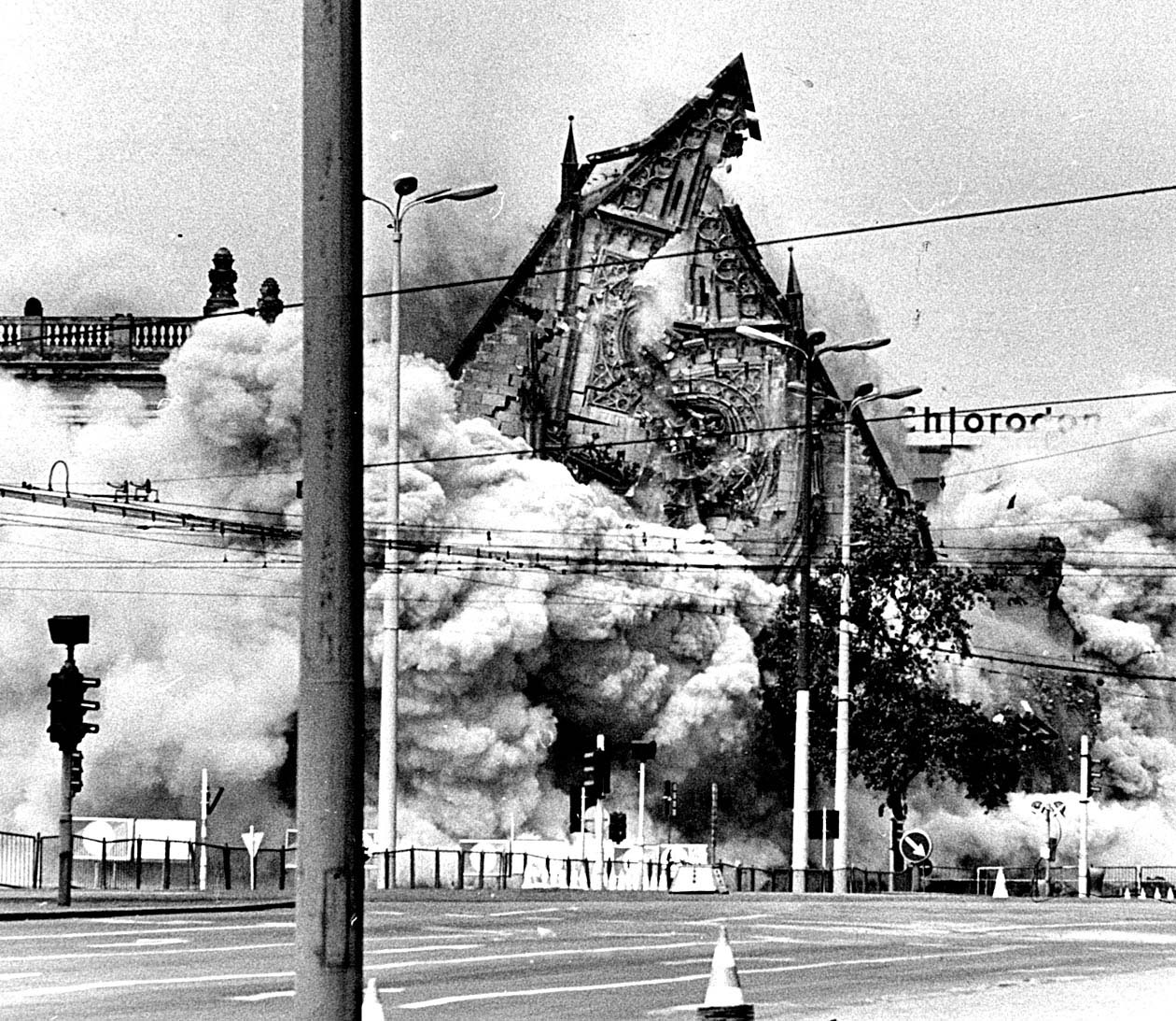 Image - Das Ding muss weg!