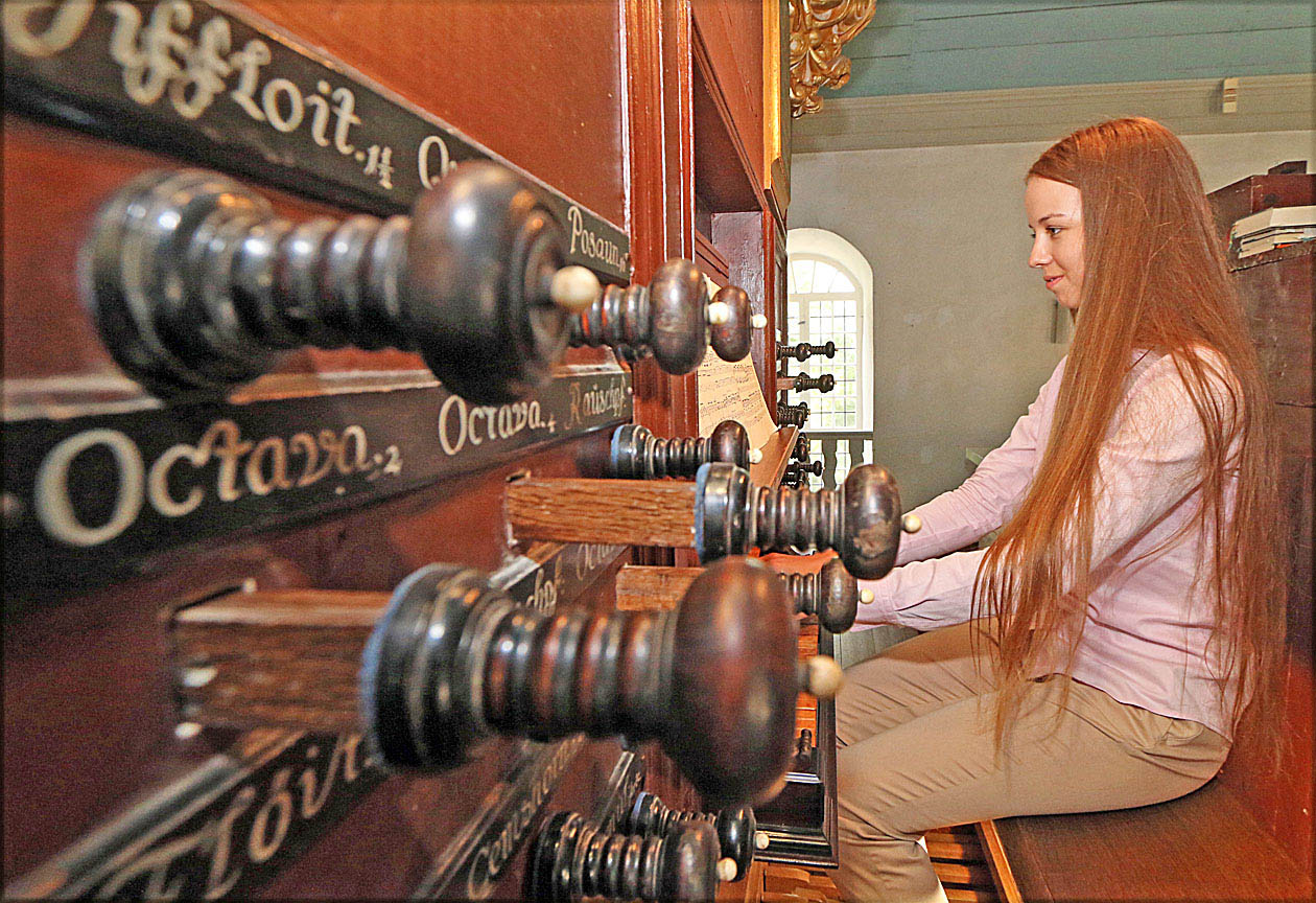 Image - Mit fliegenden Füßen