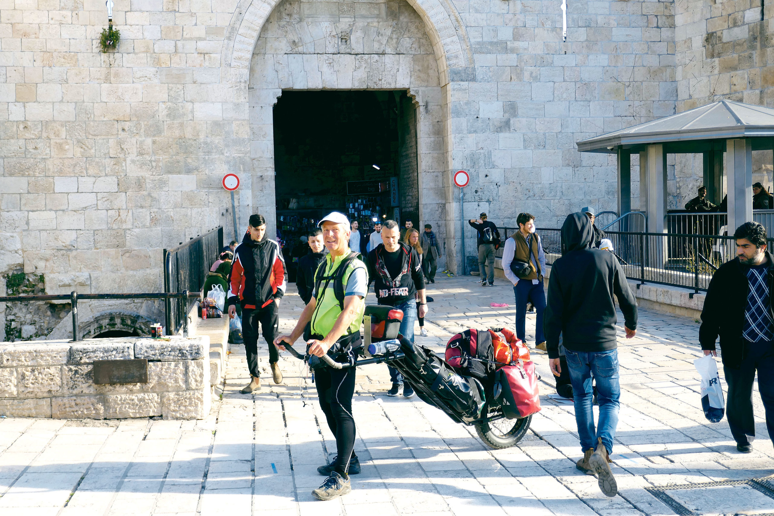 Image - Zu Fuß nach Jerusalem