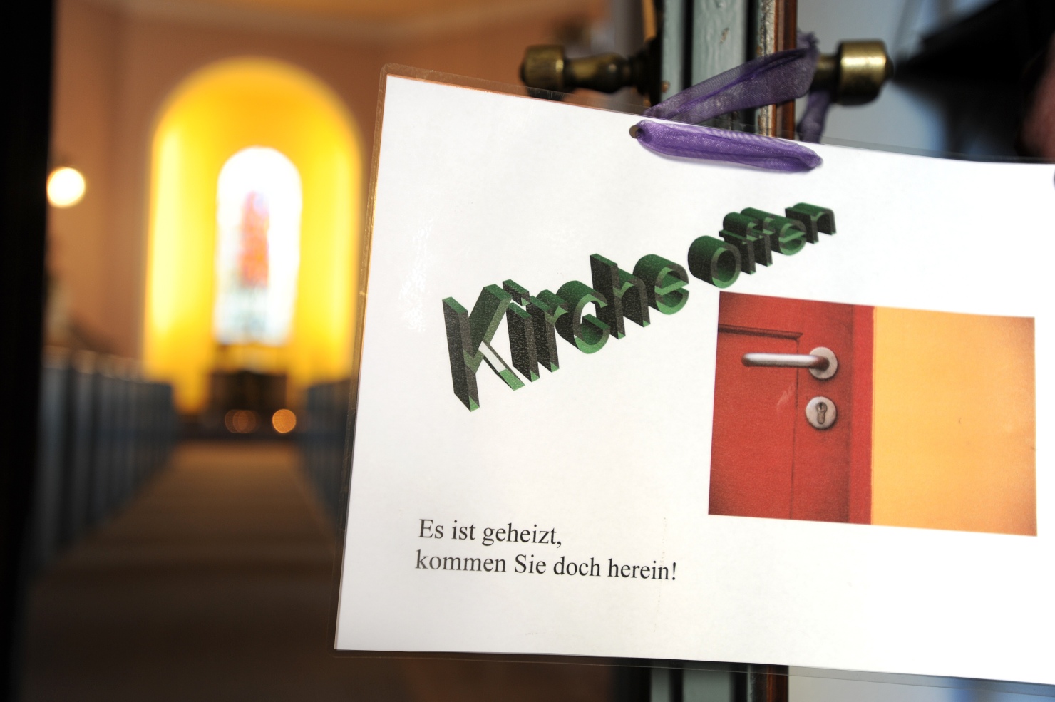 Image - Ade, Sonntagsgottesdienst?