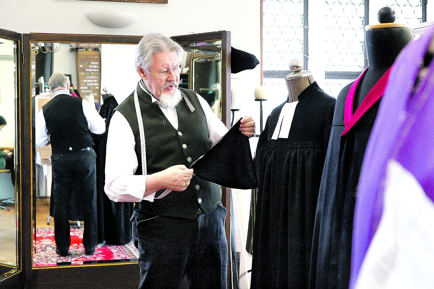 Image - Ein Schneider nimmt Abschied