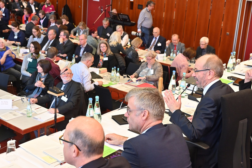 Image - Rheinische Kirche dringt auf Seenotrettung und Kindergrundsicherung