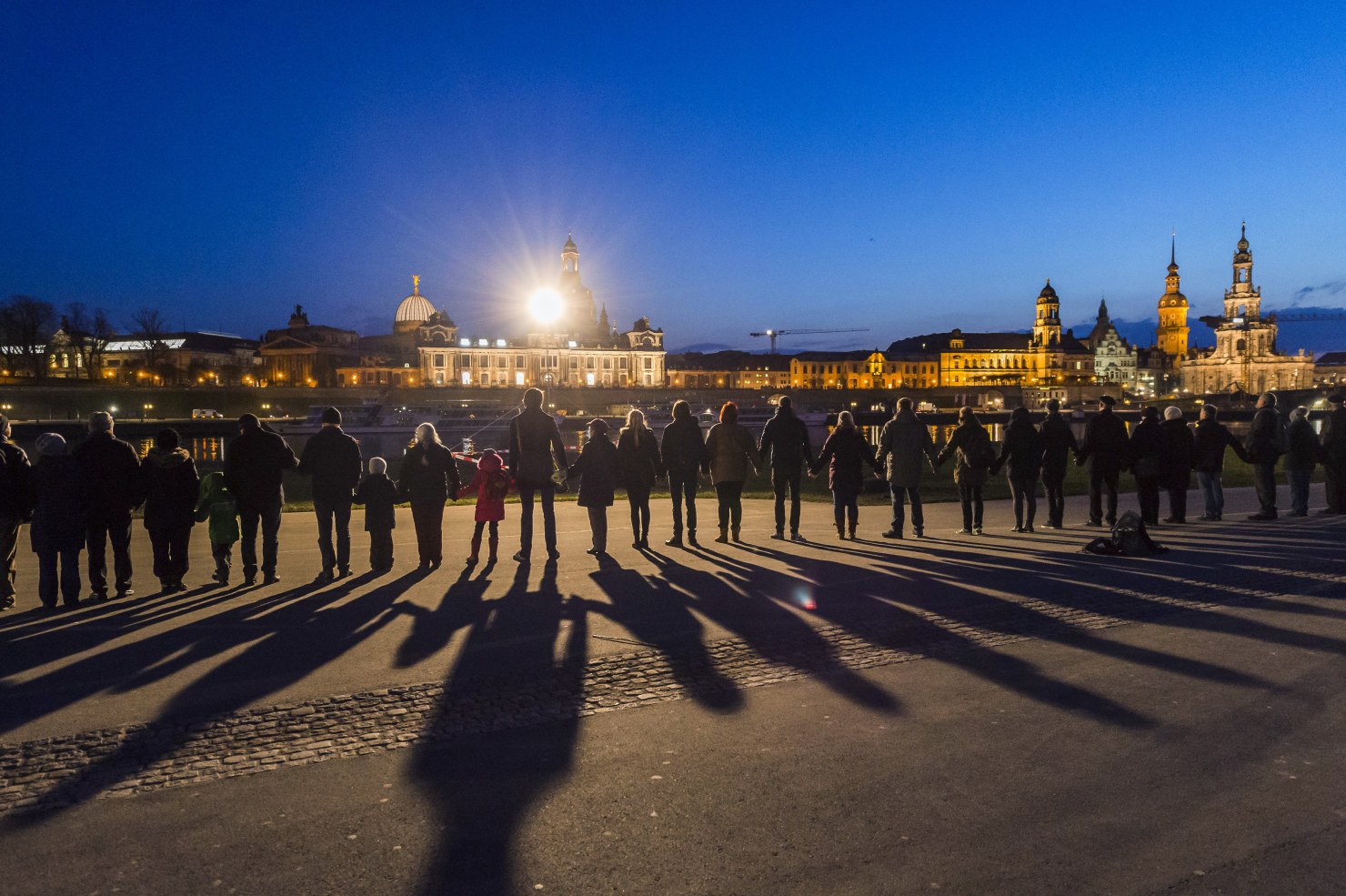 Image - Ringen mit der Vergangenheit