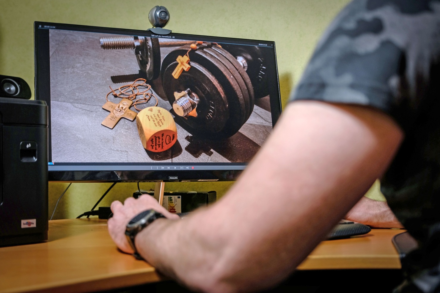 Image - Unterricht mit Lederkluft und Helm