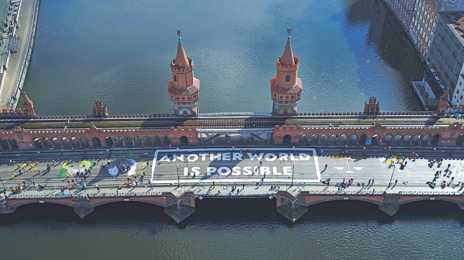 Image - Weil wir es allein nicht schaffen