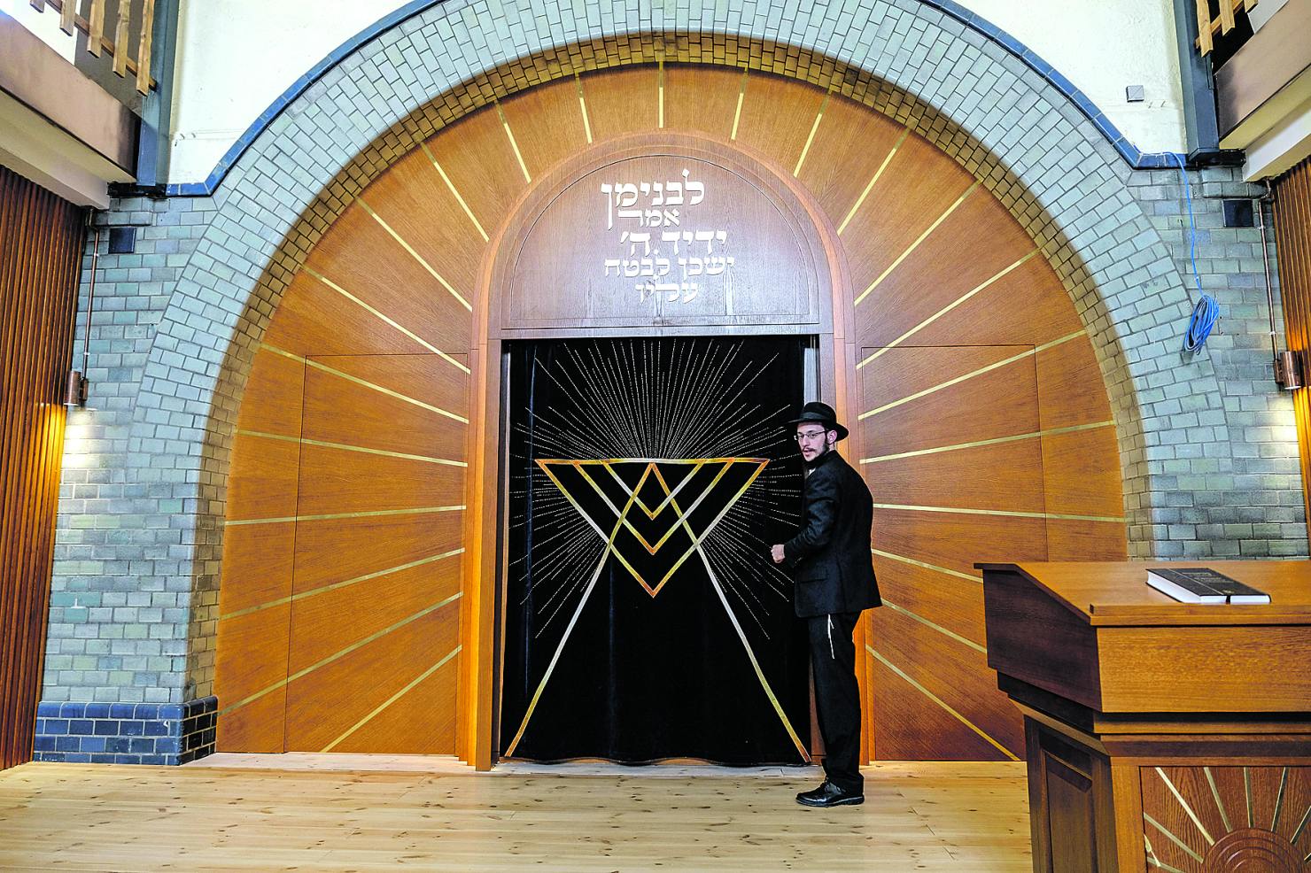 Image - Gleise und Gebete