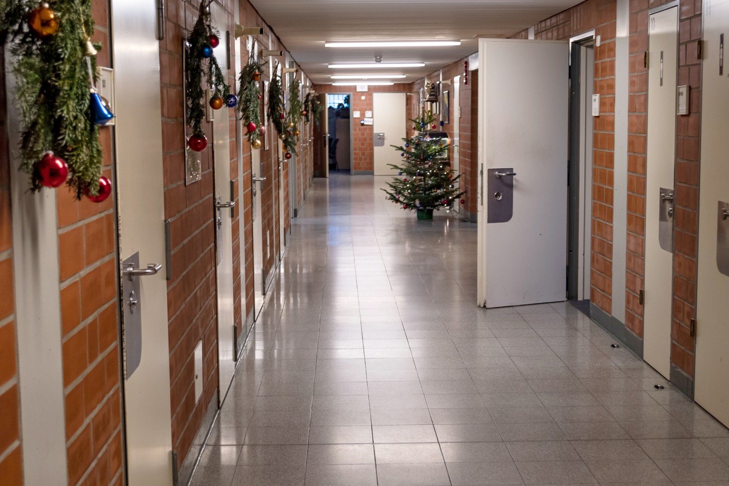 Image - Nicht nur eine Nummer im Gemäuer