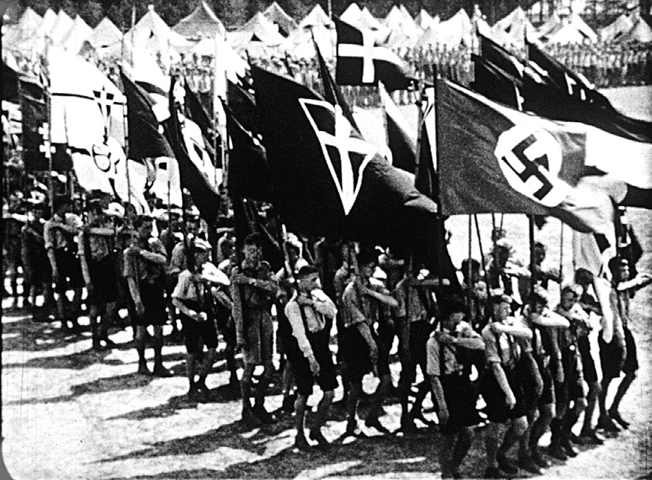 Image - Bibelkränzchen und Hitlerjugend