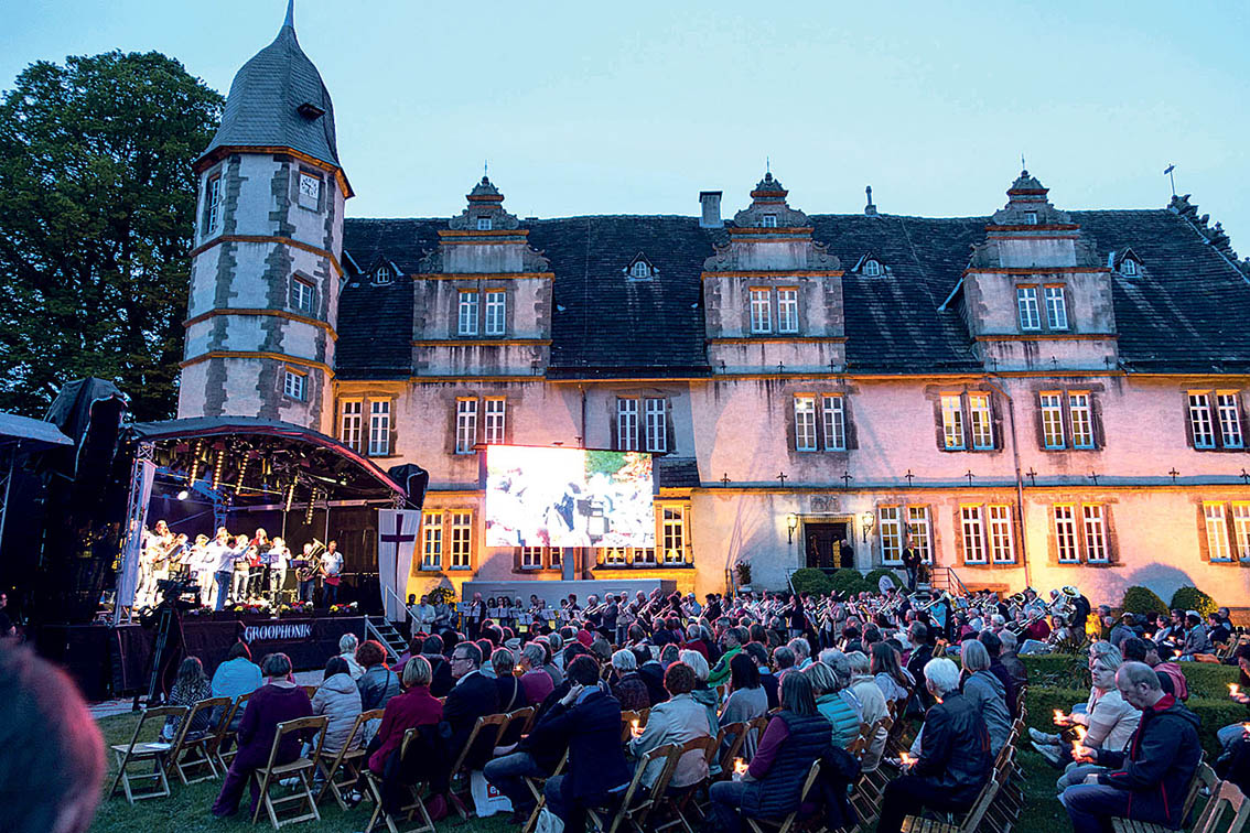 Image - „Macht die Kirchen voll!“