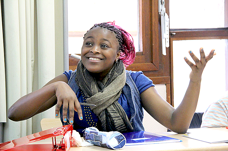 Image - Der Schulhof von Babel