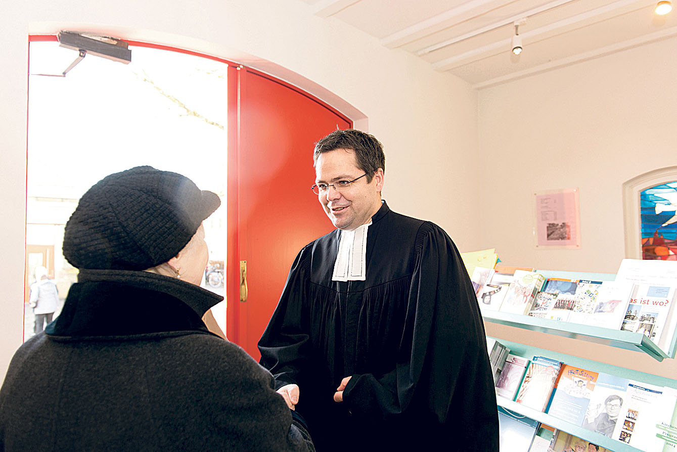 Image - Pfarrbild – alt und neu