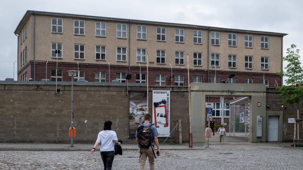 Eingang zur Gedenkstätte Hohenschönhausen, der ehemaligen Untersuchungshaftanstalt der Stasi
