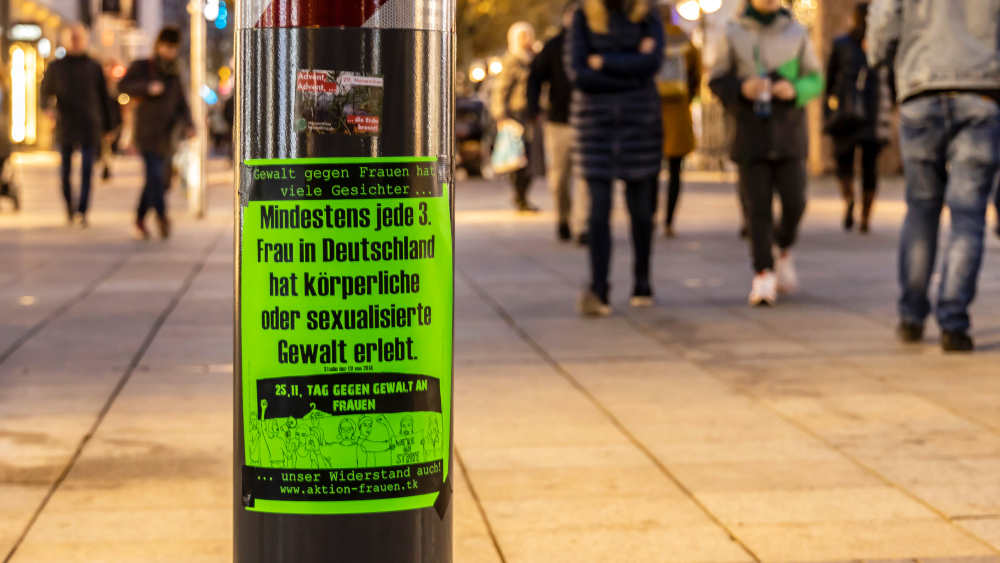 Weltweit leiden Frauen nach wie vor unter Gewalt und sexueller Ausbeutung (Symbolbild)