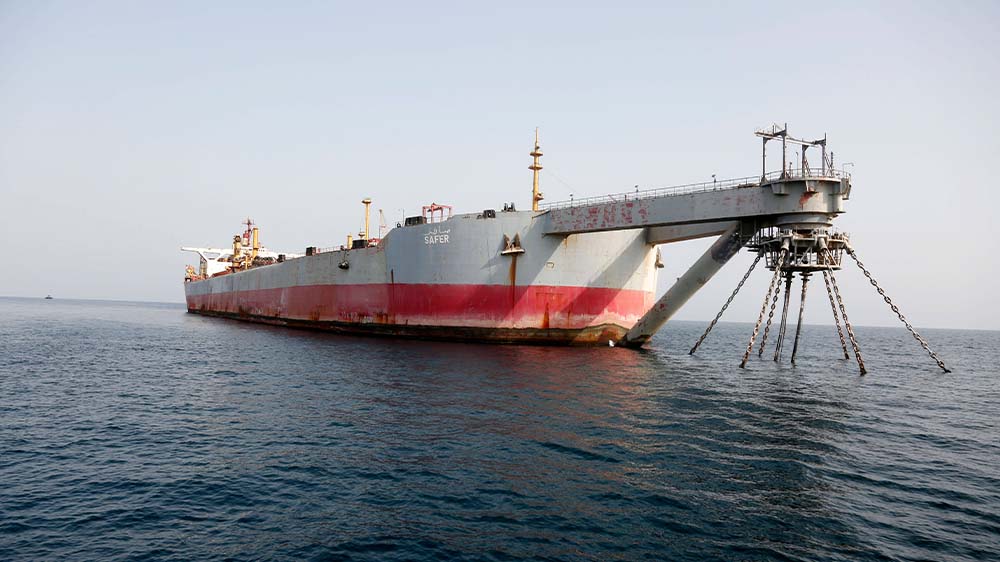 Die Bergung von einer Million Barrel Öl aus dem havarierten Tanker „Safer“ vor der Küste des Jemen hat begonnen 