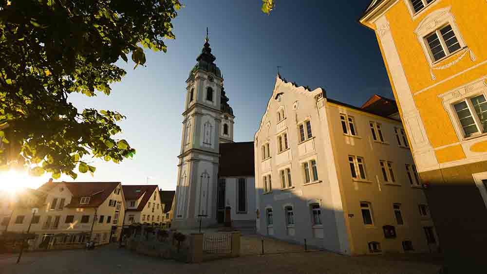 Für eine kühle Pause bieten sich viele Kirchen an, hier im baden-württembergischen Bad Waldsee