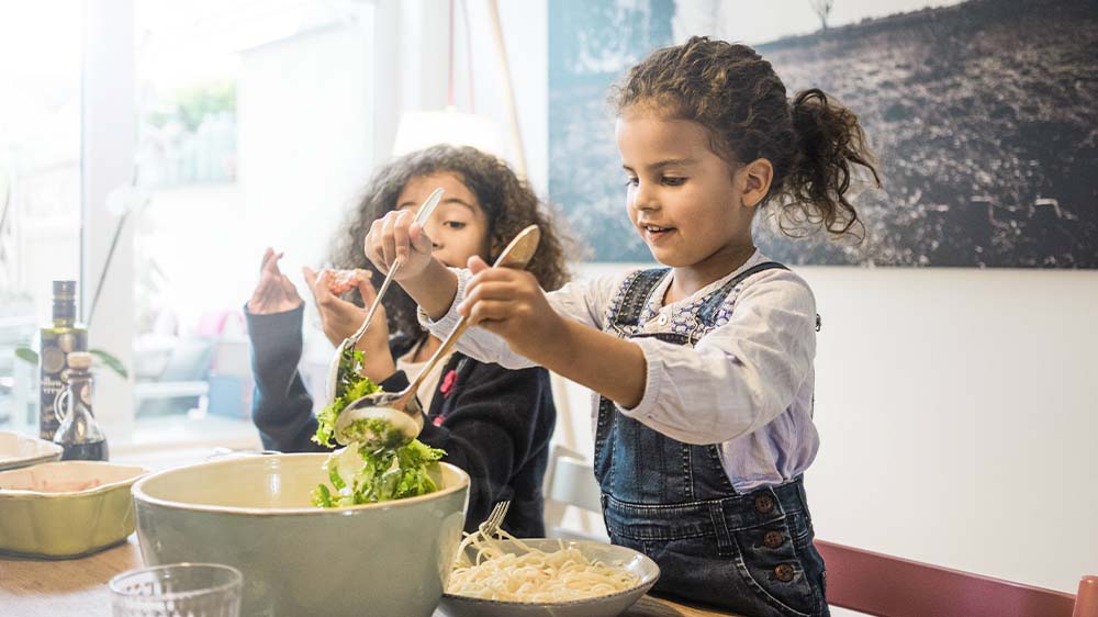 Nicht alle Kinder haben die Möglichkeit, jeden oder jeden zweiten Tag ein warmes Essen auf dem Tisch zu haben