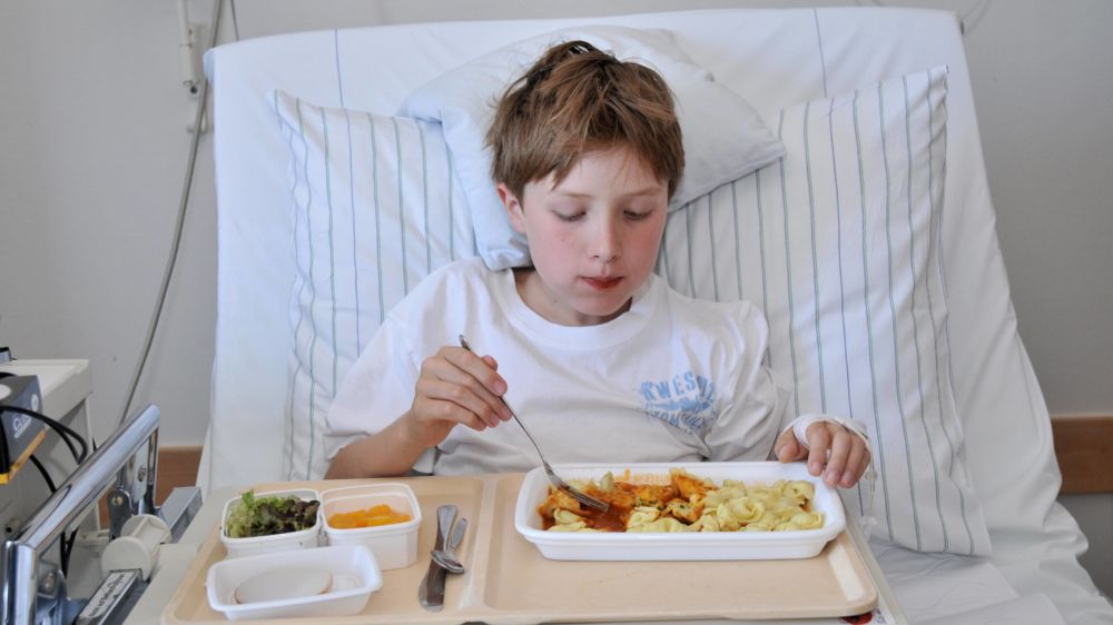 Im Jahr 2021 wurden mehr als 400.000 Kinder und Jugendliche in Krankenhäusern aufgenommen