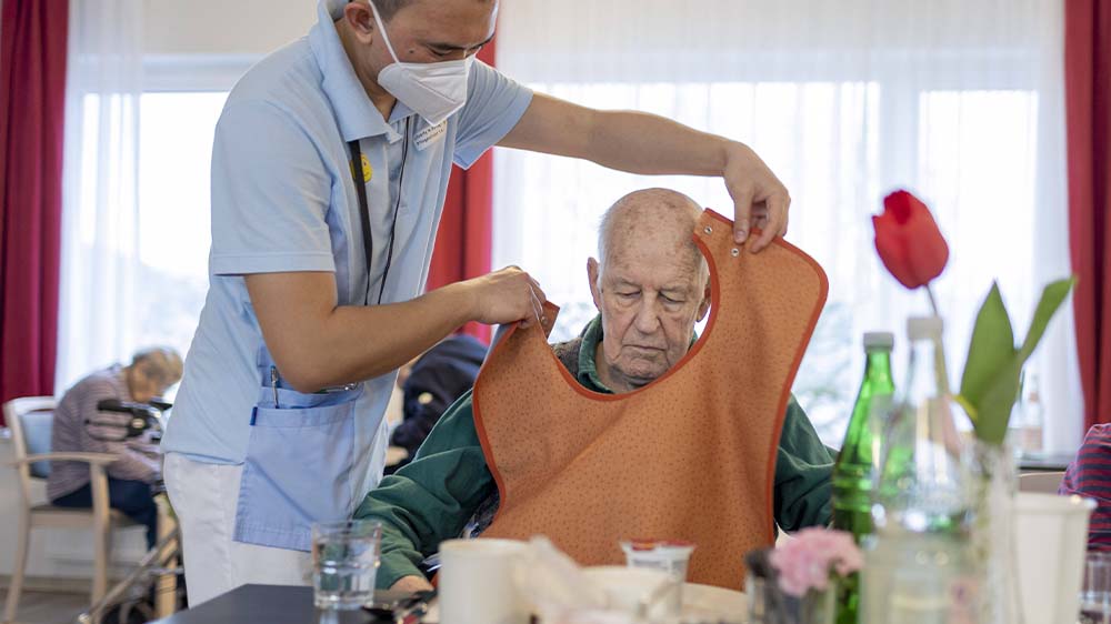 Wie lassen sich junge Menschen für den Pflegeberuf gewinnen? Auch darüber geht es beim Deutschen Pflegetag