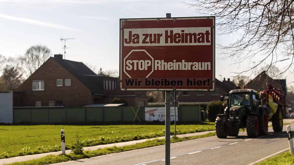 Im März 2019 protestierten die Dörfer noch gegen ihren Umzug