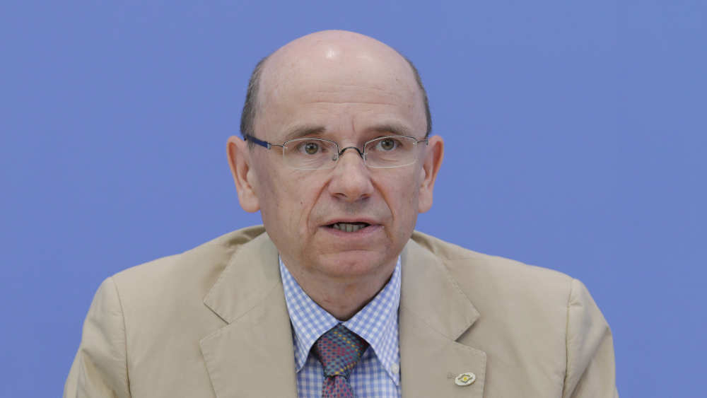 Die Stellung von Patientinnen und Patienten im Gesundheitssystem werde nicht gestärkt, kritisiert Eugen Brysch, Vorstand der Deutschen Stiftung Patientenschutz