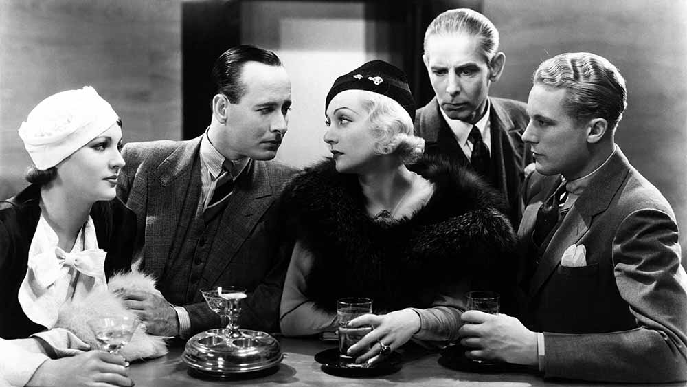 Bis zum Beginn des vergangenen Jahrhunderts trugen Frauen oft Hüte mit Hutnadeln