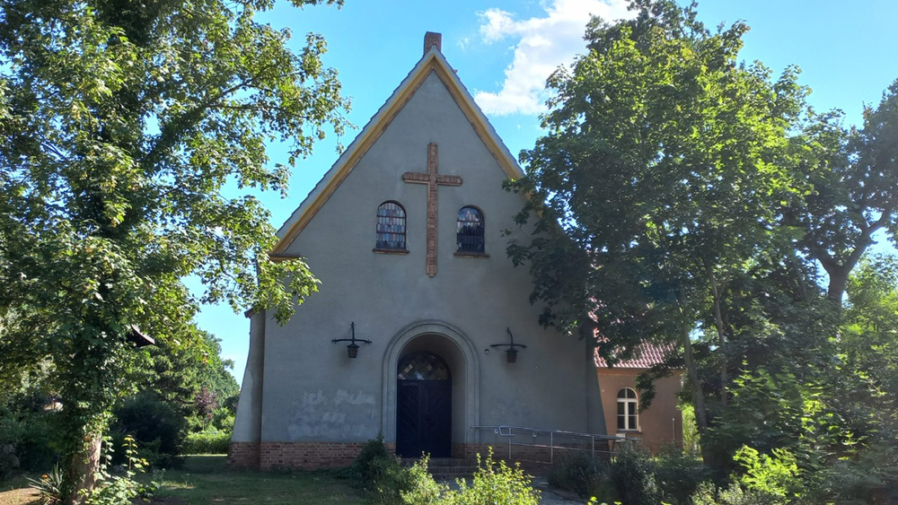 Kirche in Borgsdorf-Außenansicht