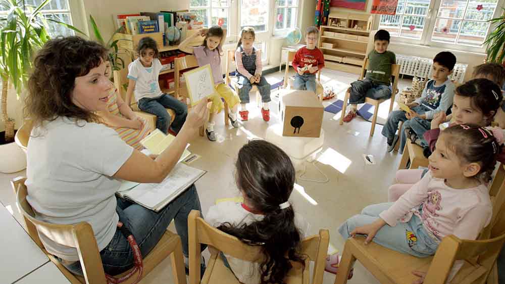 Manche Kitas müssen zeitweise schließen, weil die Betreuung nicht gewährleistet ist