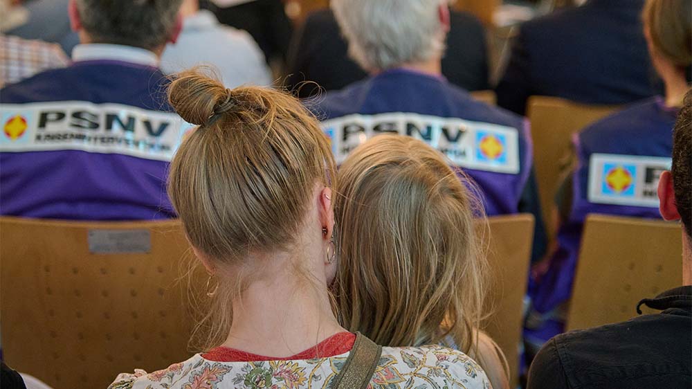 Die Evangelische Schule Berlin-Neukölln hatte einen Dankgottesdienst für die Helfer nach der Messerattacke gefeiert