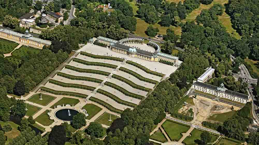 Noch grünt der Park Sanssouci