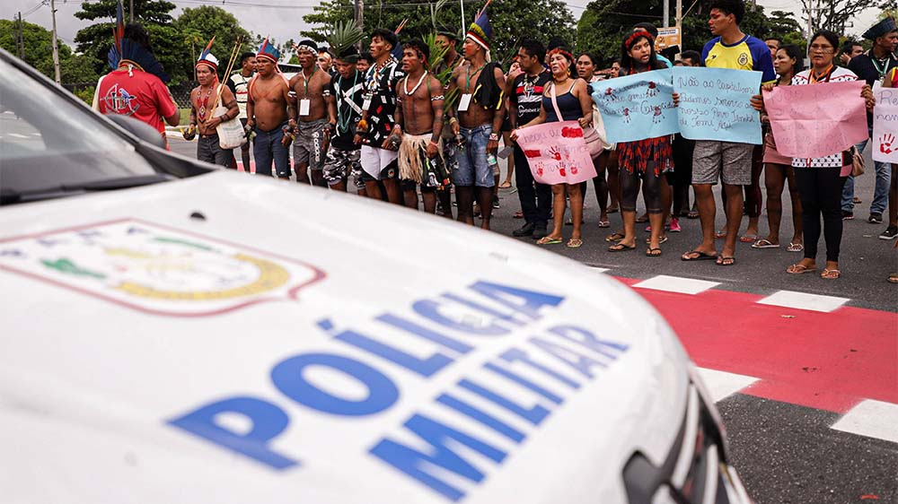 Immer wieder gehen Indigene für ihre Rechte auf die Straße wie hier in Belém