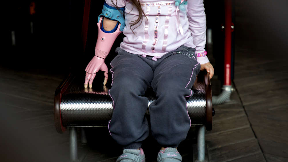 Damit auch Kinder mit Behinderung Spielplätze nutzen können, wird gute Planung benötigt