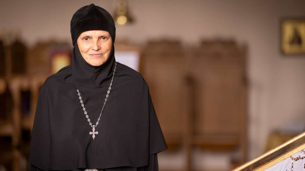 Äbtissin Diodora leitet den Konvent im Heiligen Kloster Dionysios Trikkis & Stagon